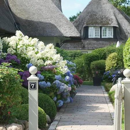 Luetje Hooge * カイトゥム